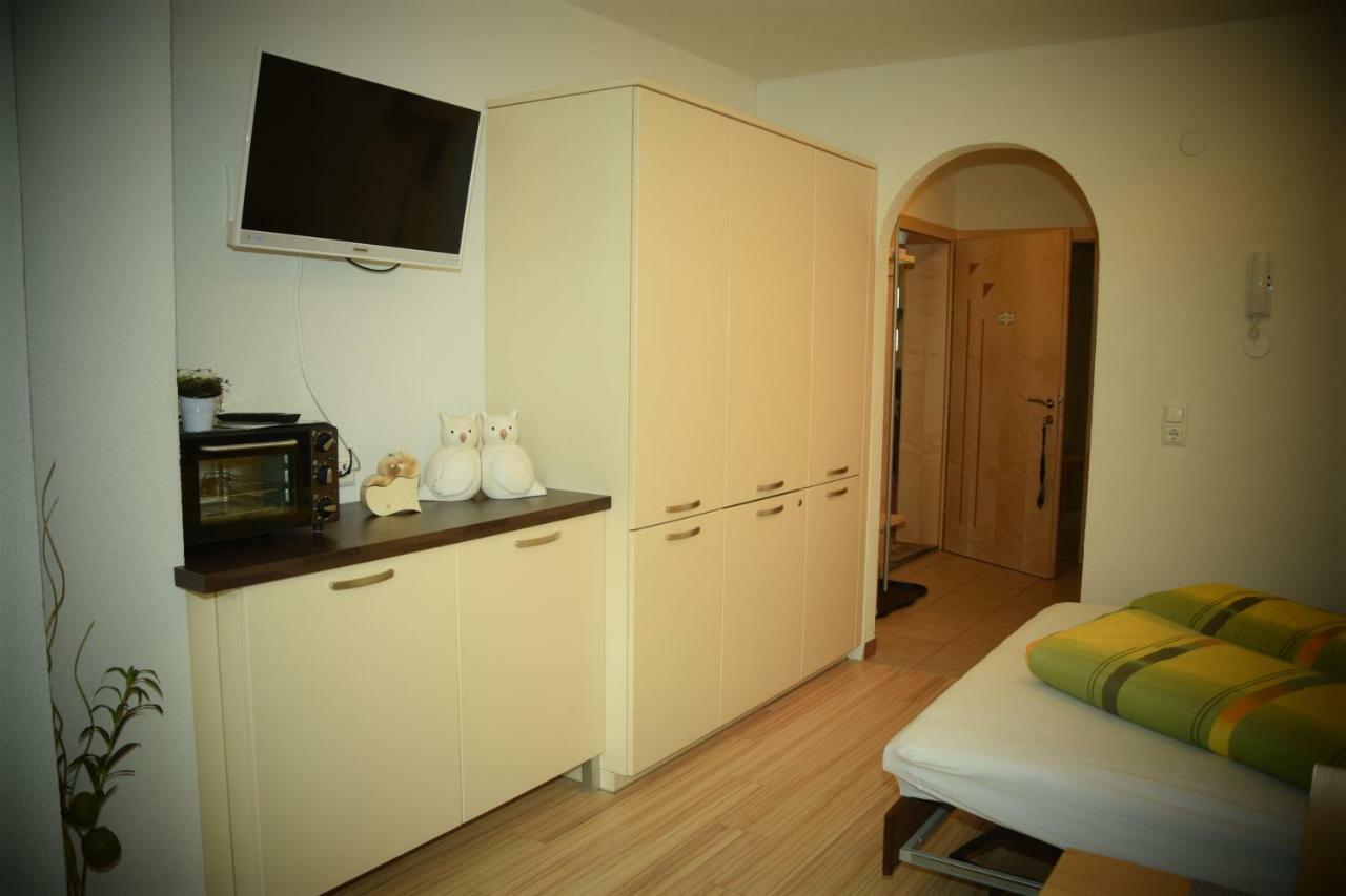 Apart Dominika Ried im Oberinntal Exterior foto